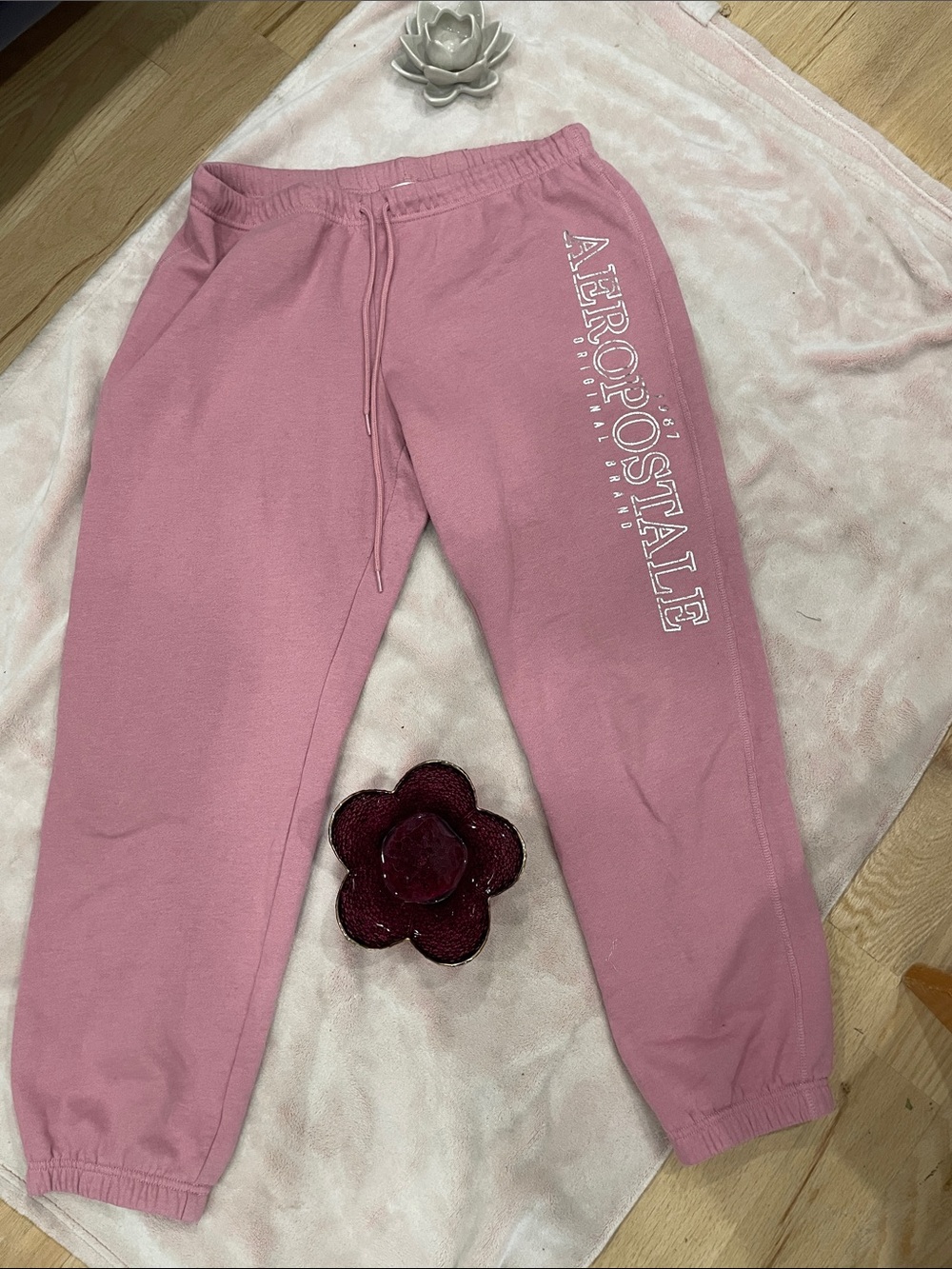 Aeropostale Pink silver Logo Jogger Sweatpants / Y2K look